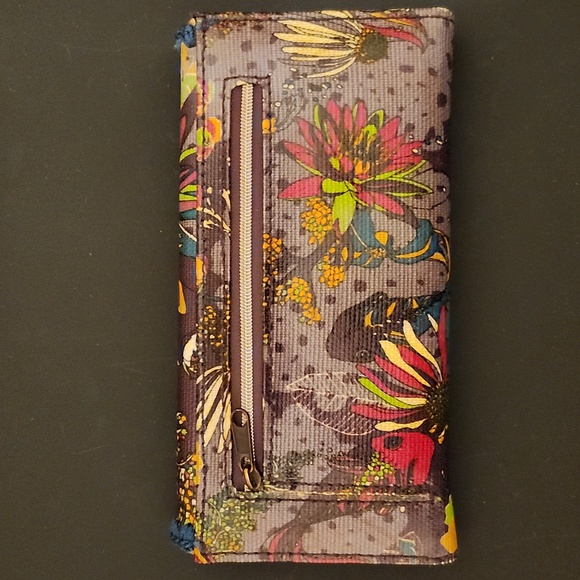 Sakroots Floral Trifold Wallet - Picture 2 of 8